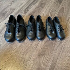 Bloch Techno Tap tap girls shoes size 1.